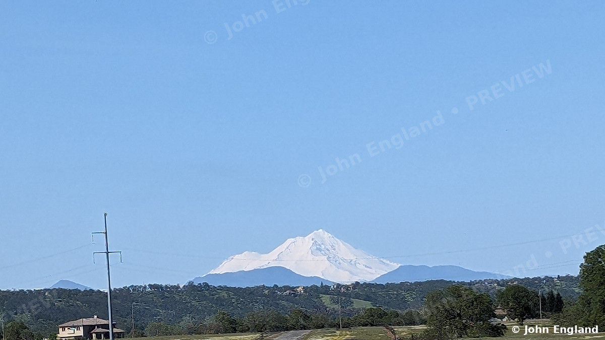 Mt. Shasta from near Red Bluff – Mt. Shasta from near Red Bluff, California, Apr 1, 2024.