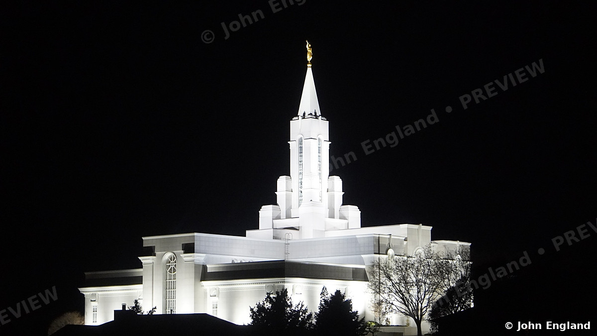 Temple Lit at Night – Temple lit at night, Nov 2022.