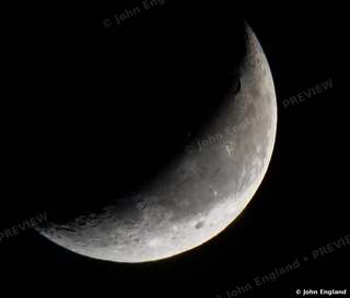 Bold Crescent Moon – Crescent Moon, 2019.