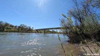 Spring on the Sacramento River – Spring on the Sacramento River at the Jellys Ferry Road bridge, Tehama County, CA.